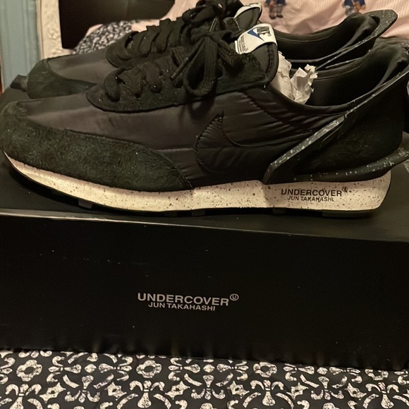 WS NIKE DBREAK/UNDERCOVER size 11.5men/ 13 women worn twice - Picture 3 of 8
